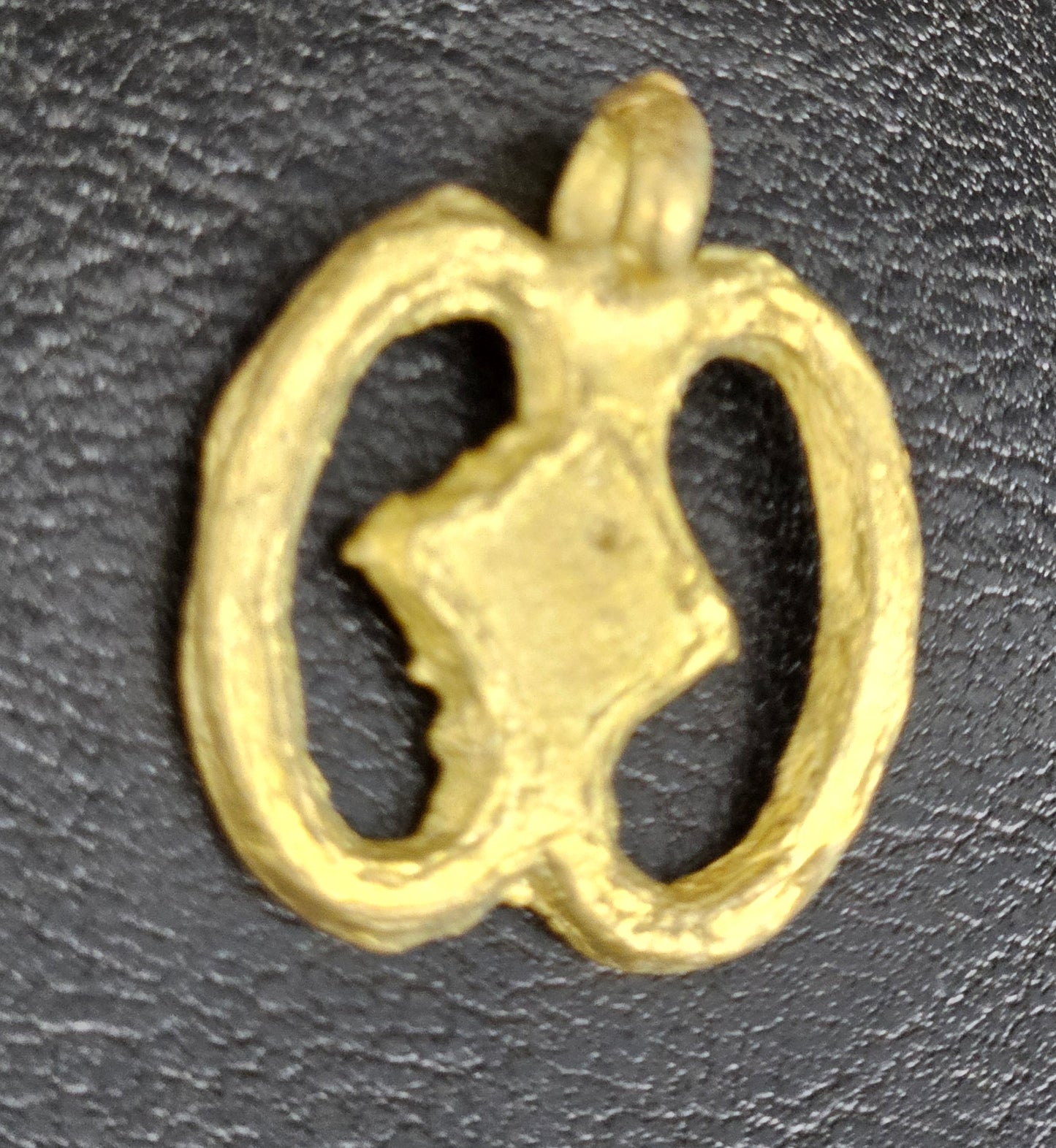 NYAME BI WO SORO Brass Pendant – Symbol of Hope | Handcrafted Adinkra Charm (1 Inch)