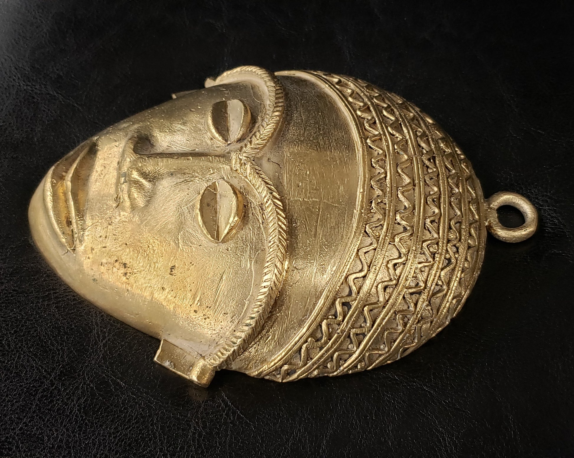 African tribal mask pendant, extra large decorative mask, 7.5 inches long, great for interior decor, AAB #5829 - Aadampo