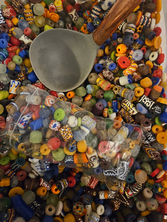 Special Sale: 4 × 6 inches Bag with Over 160 Mixed African Beads for Jewelry Making and Arts and Crafts. - Aadampo