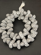 handcrafted Ghanaian recycled glass beads