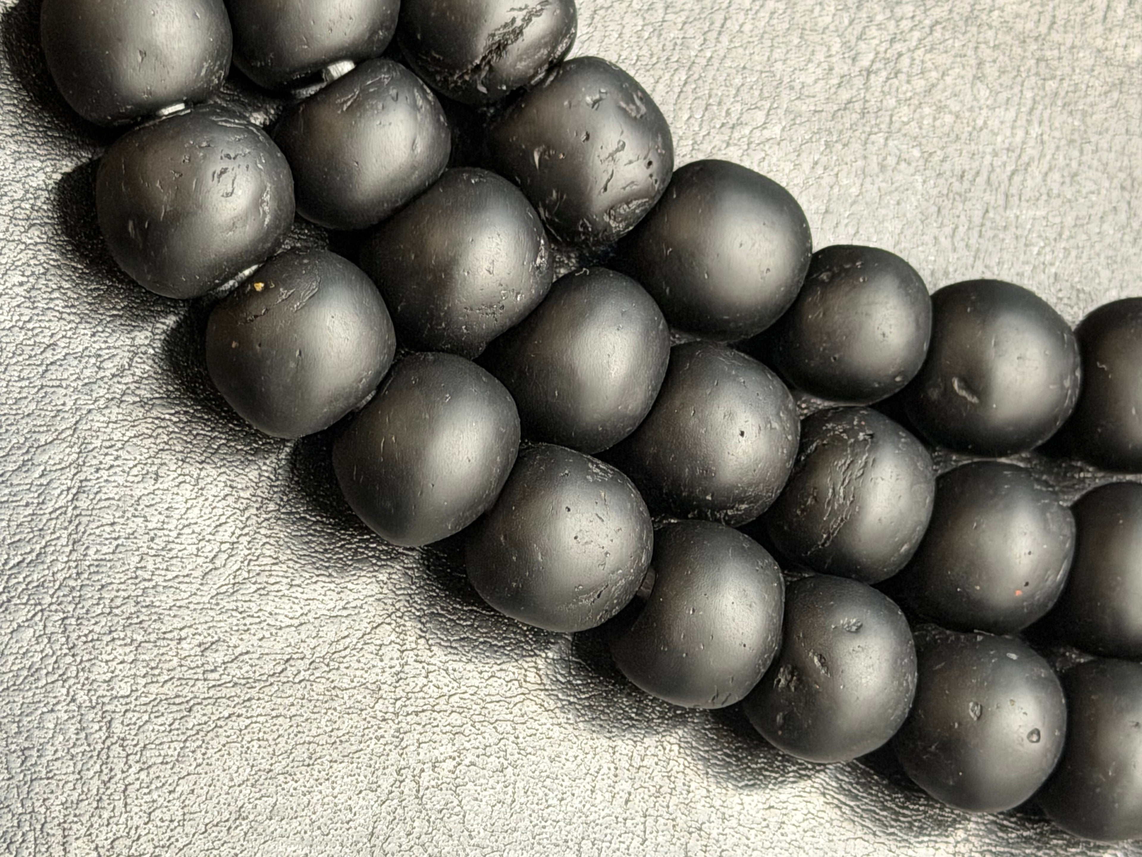 AADAMPO Curator Bundle™ | Coral Hand-Painted Krobo Rondelle Glass Beads & Matte Black Pocket Glass Beads | Handmade in Ghana