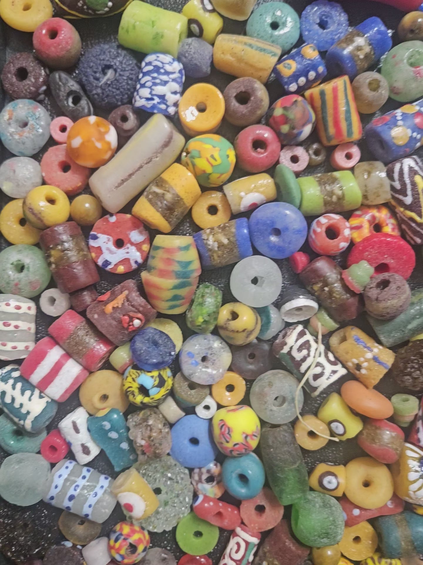 African Beads Soup Mix – 1 Cup (160+ Handcrafted Ghana Krobo Recycled Glass Beads for Jewelry & DIY, 1lb)