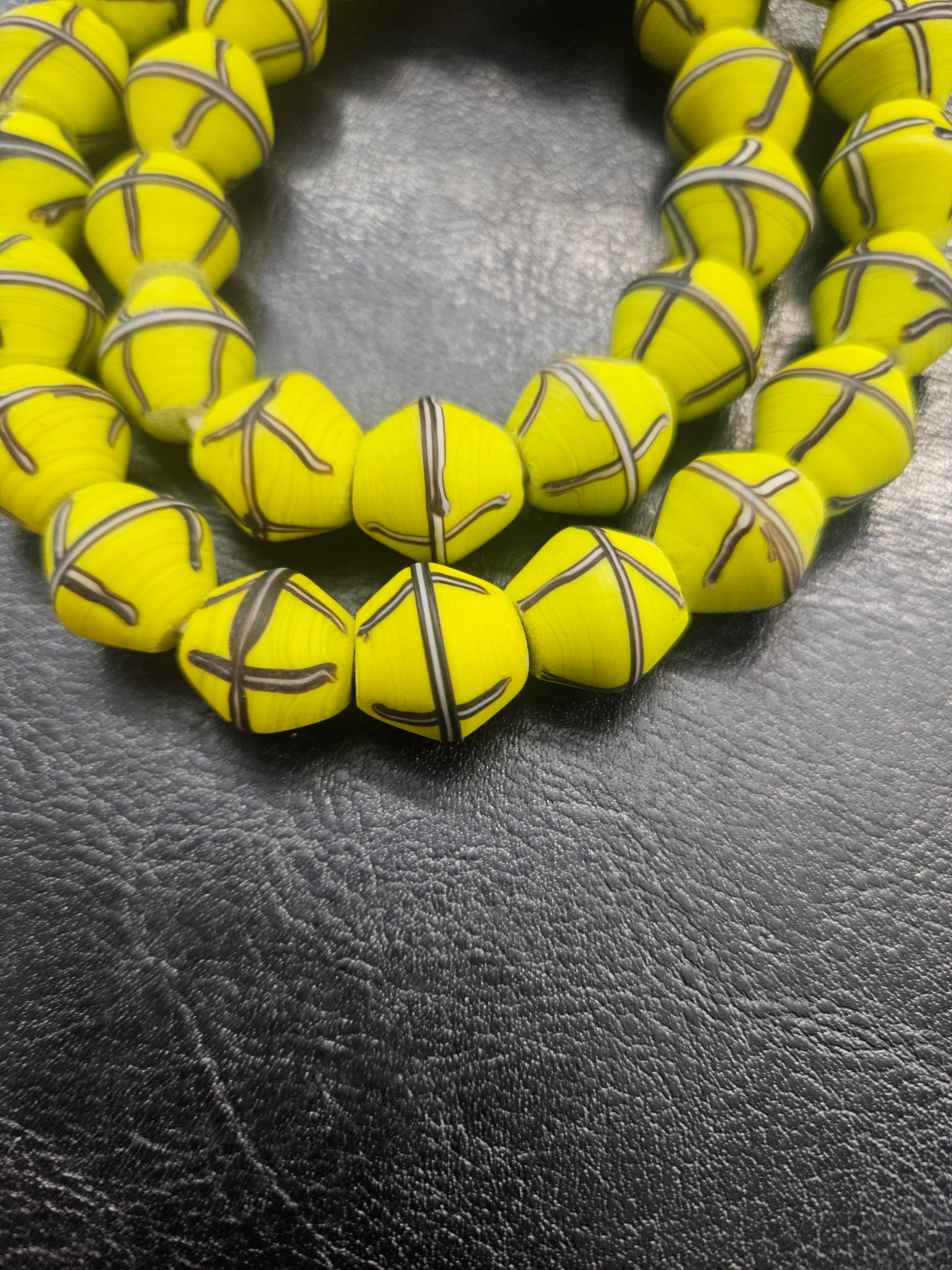 Yellow & Black Cross Trade Beads – 13.5 × 14.5mm