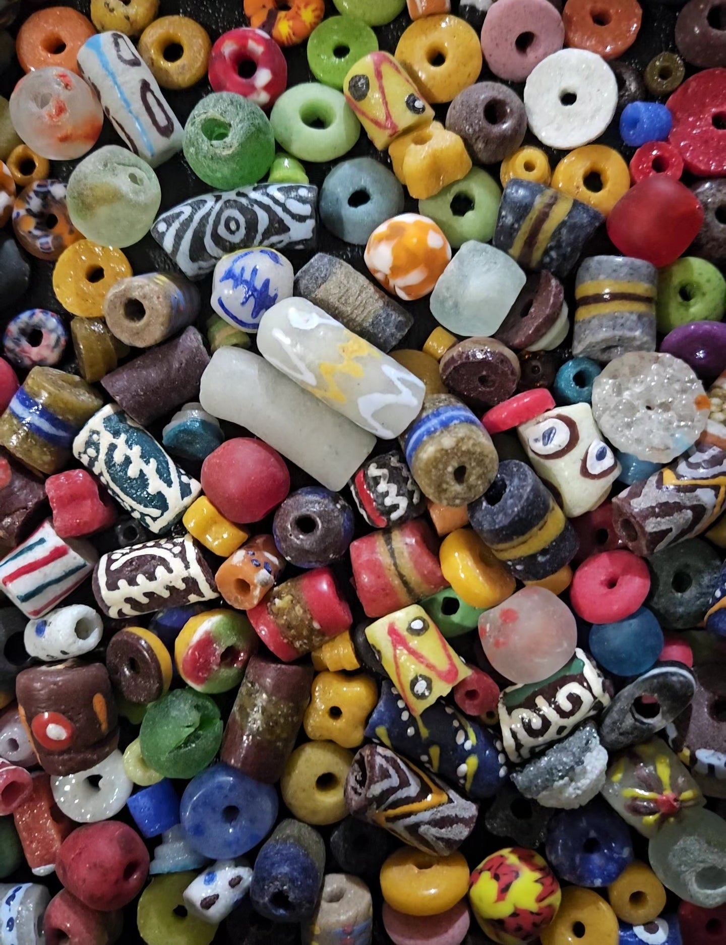 African Beads Soup Mix – Krobo Recycled Glass Beads (One Cup, ~160 Pieces)