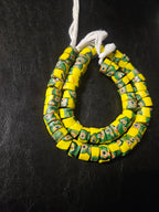 Trade Beads – Yellow Green Eye Pattern, 21-Inch Strand