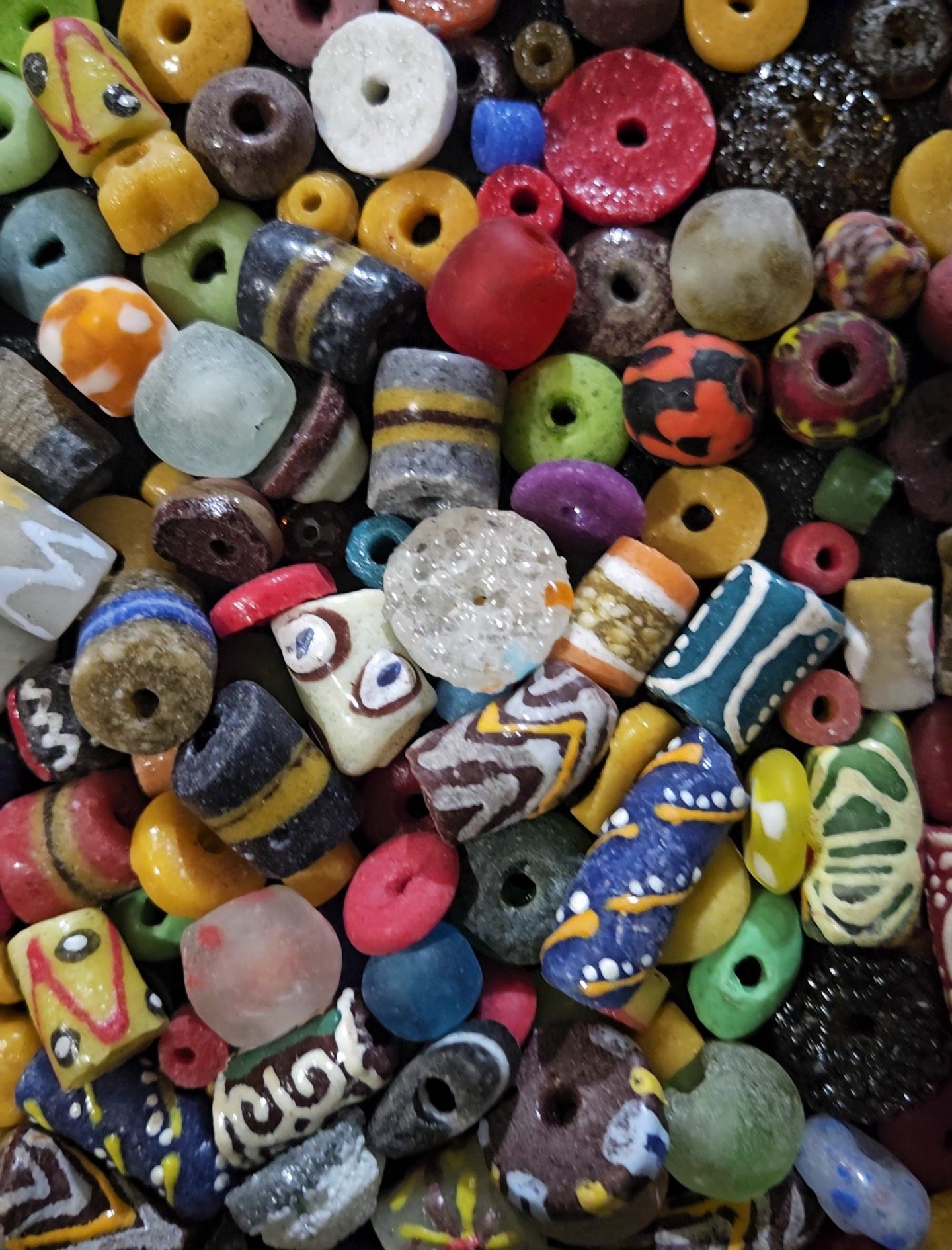 African Beads Soup Mix – Krobo Recycled Glass Beads (One Cup, ~160 Pieces)