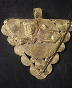 African Brass Lion Pendant with Adinkrahene Symbol – Ghana