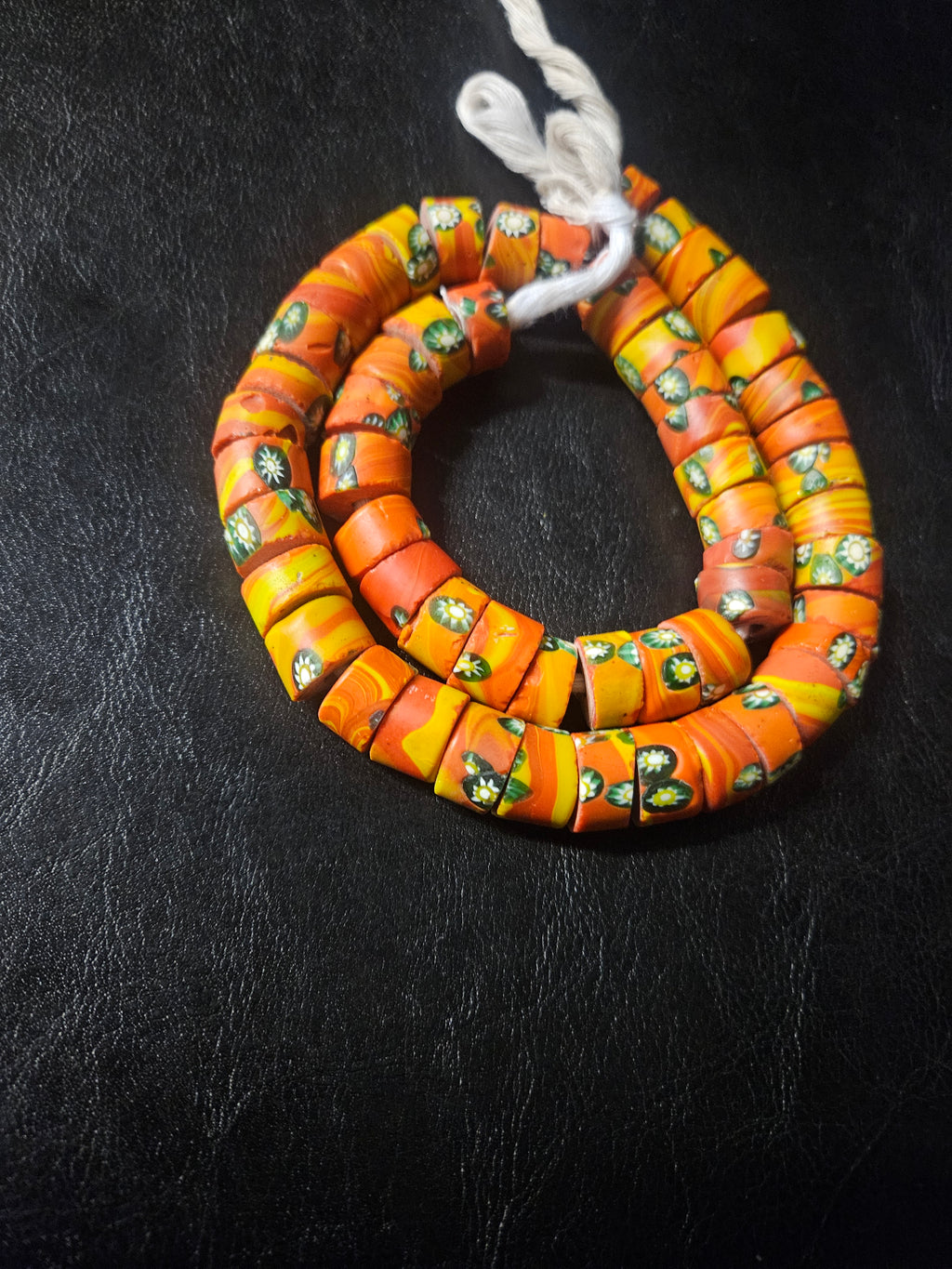 Orange Floral Trade Beads – Multicolor Pattern 8–12 × 14–15mm