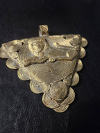 African Brass Lion Pendant with Adinkrahene Symbol – Ghana
