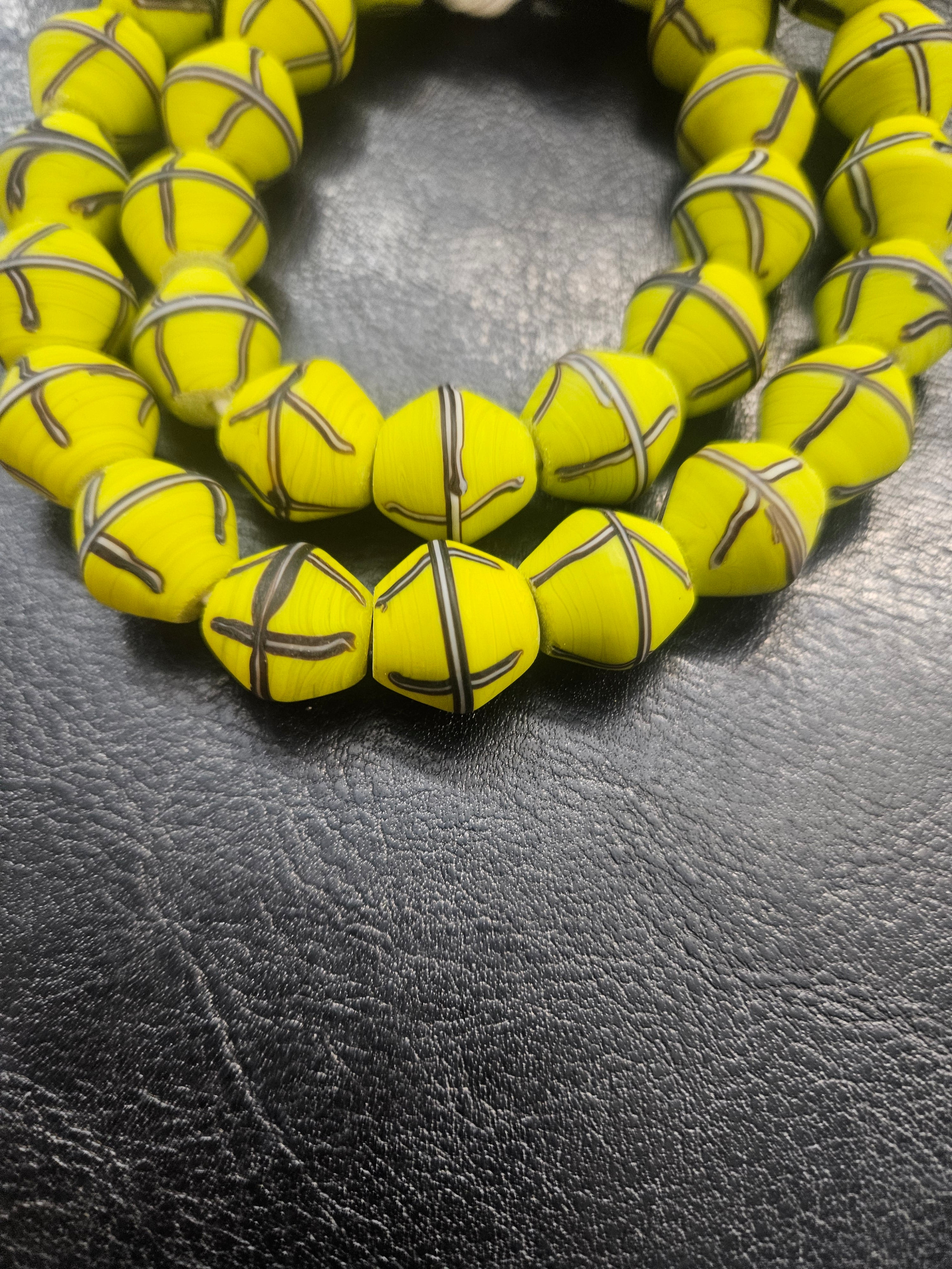 Yellow & Black Cross Trade Beads – 13.5 × 14.5mm