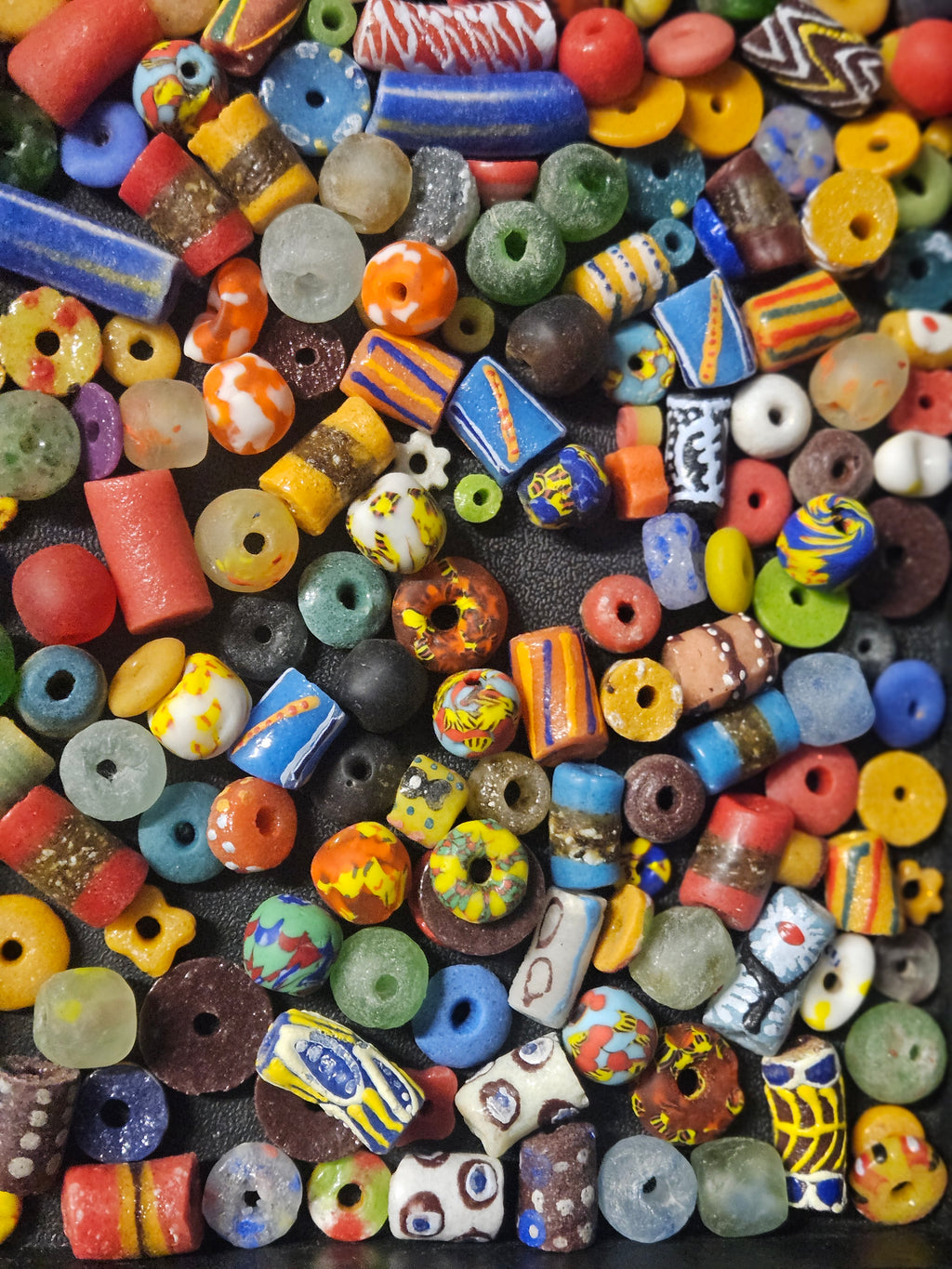 Ghana Glass Bead Treasure Mix – Assorted African Krobo Beads, 1 Cup