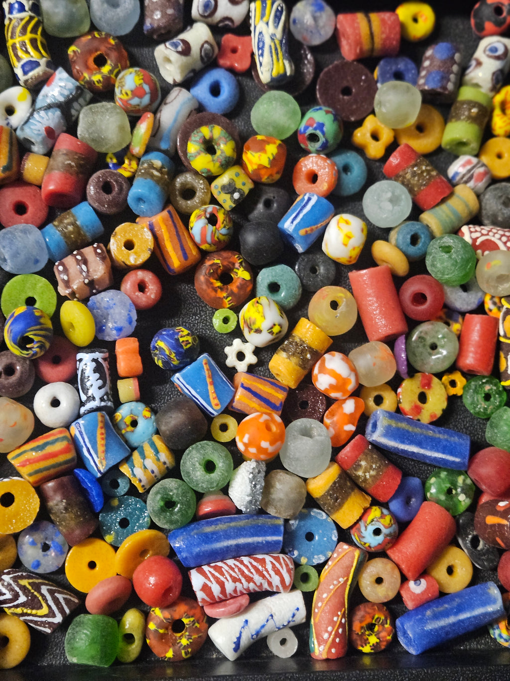 Ghana Glass Bead Treasure Mix – Assorted African Krobo Beads, 1 Cup