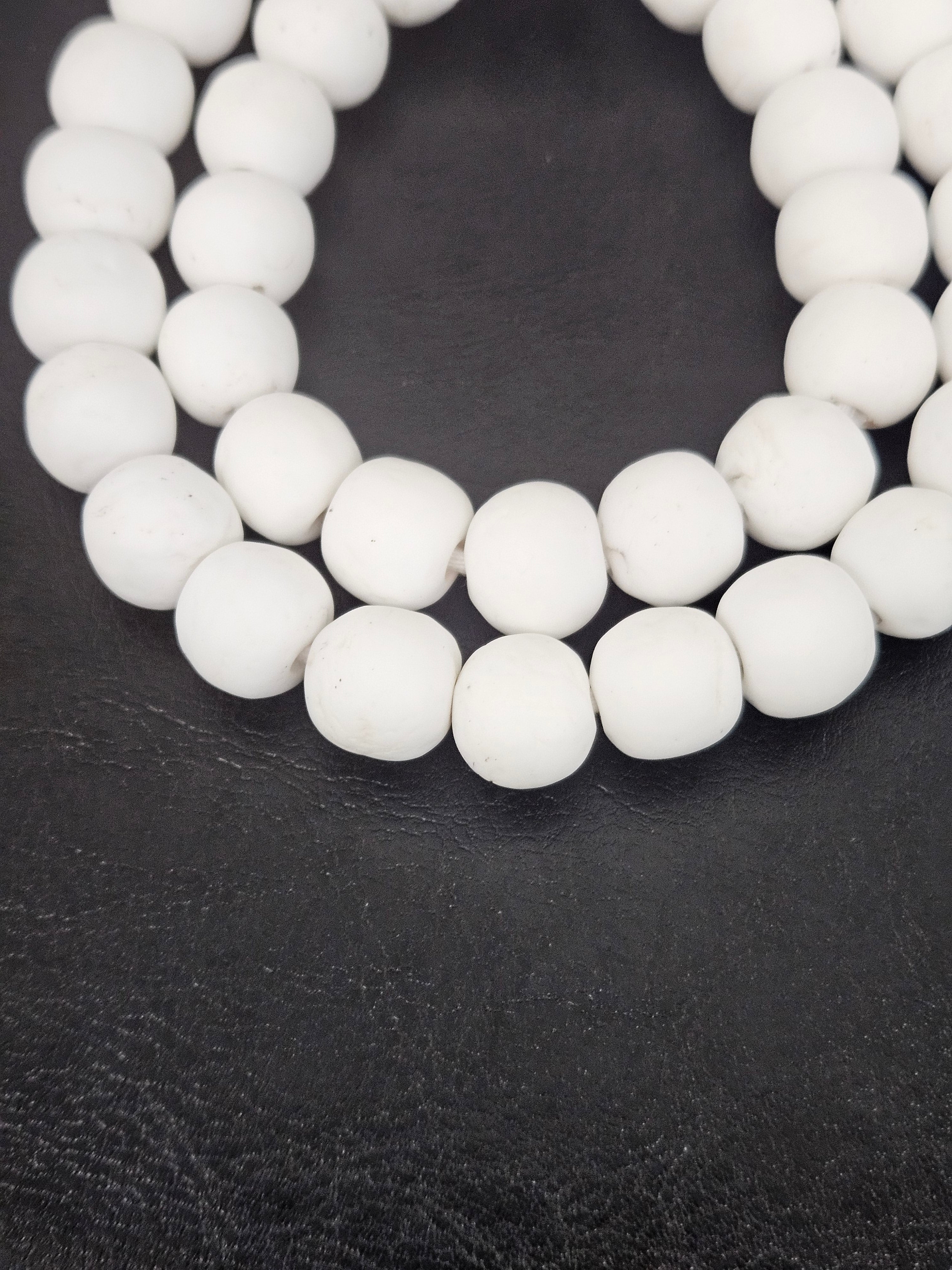White Krobo Powdered Glass Round Beads | 13–14mm | Ghana | Approx. 40–41 Beads