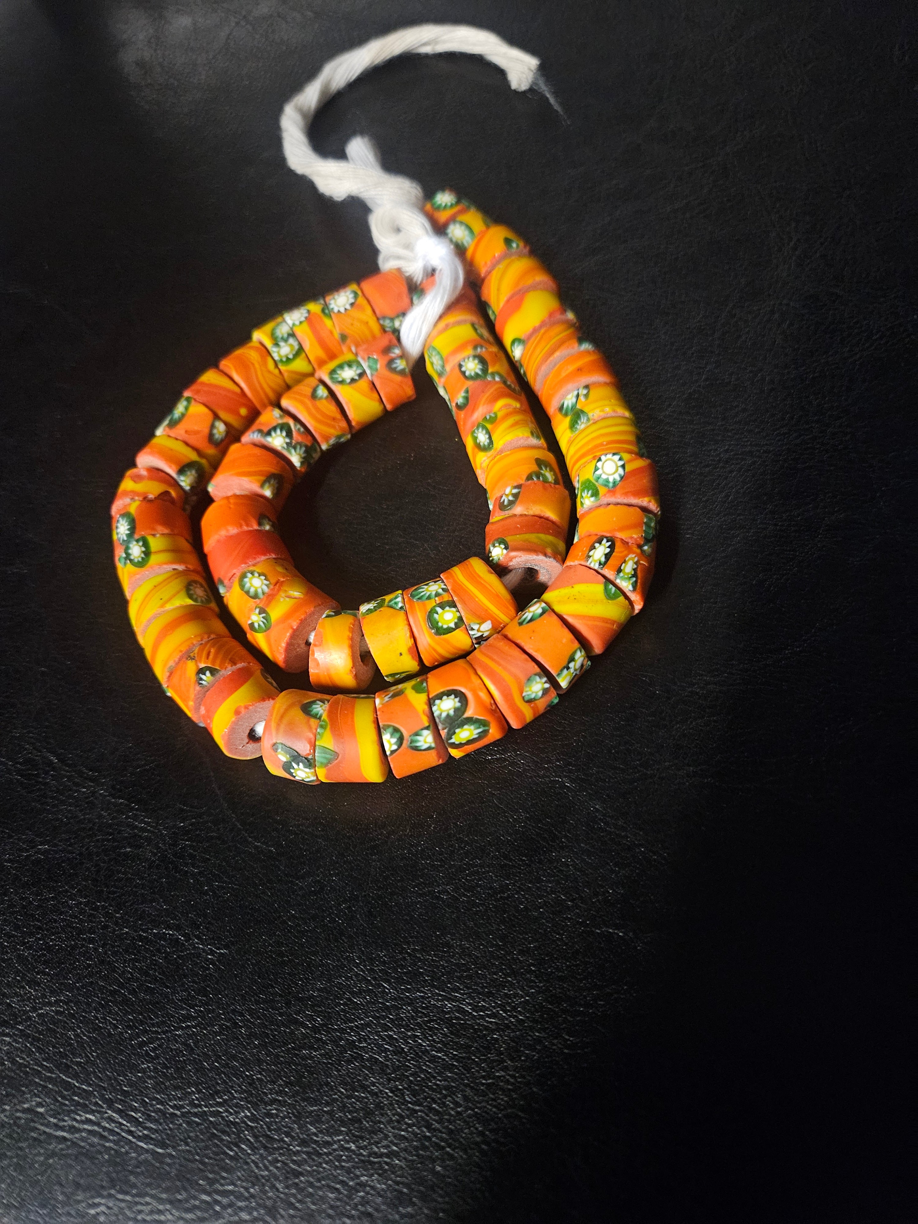 Orange Floral Trade Beads – Multicolor Pattern 8–12 × 14–15mm