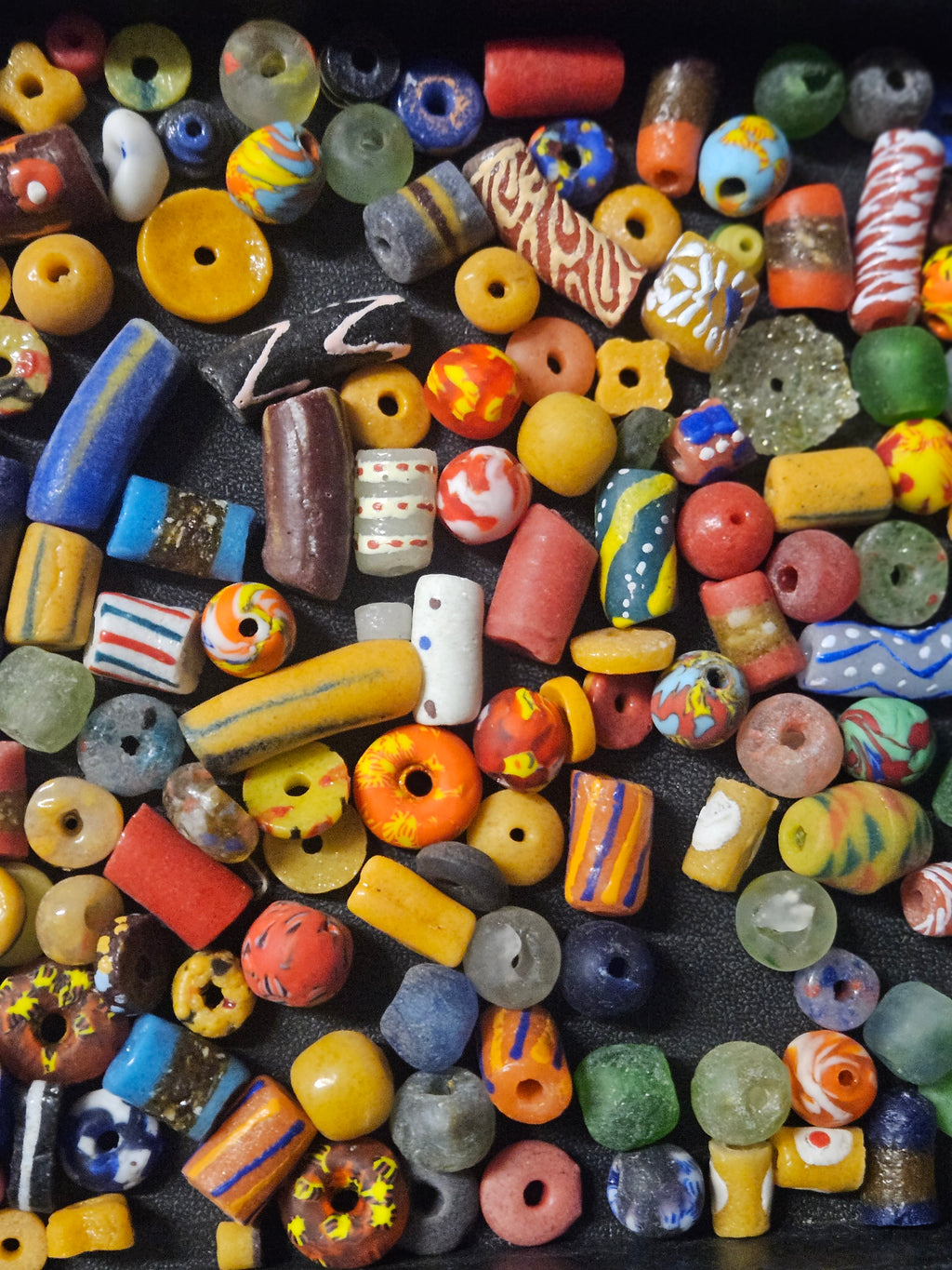 Krobo Glass Bead Studio Sampler – Mixed African Beads from Ghana