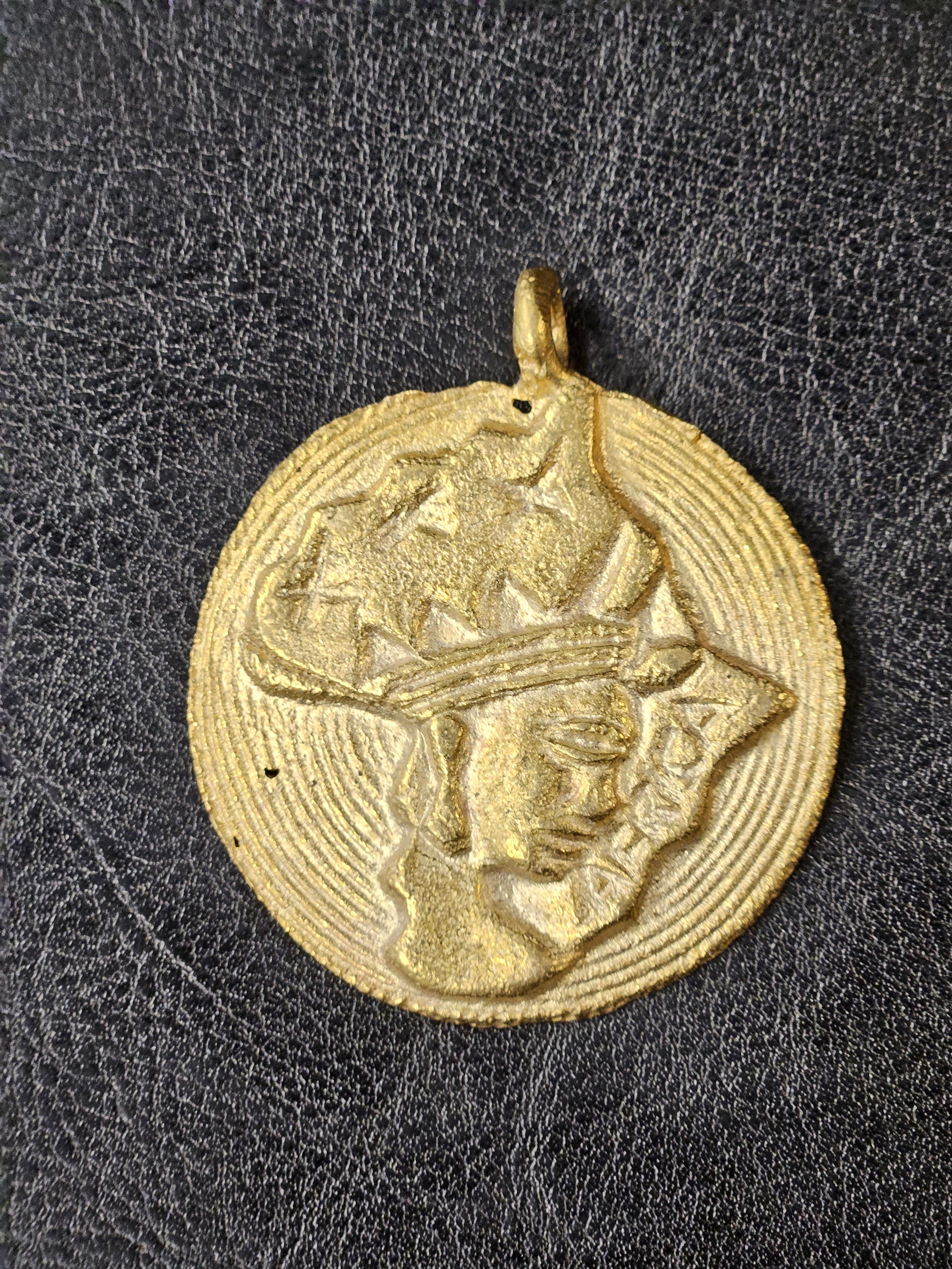 Handcrafted African Brass Pendant – Tribal Face Design, 60x50mm | Authentic Ghanaian Jewelry Supplies