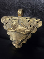 African Brass Lion Pendant with Adinkrahene Symbol – Ghana