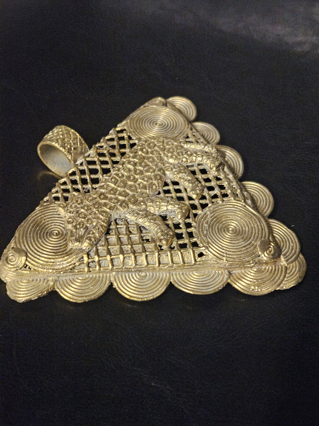 African Brass Tiger Pendant with Adinkrahene Symbol – Ghana