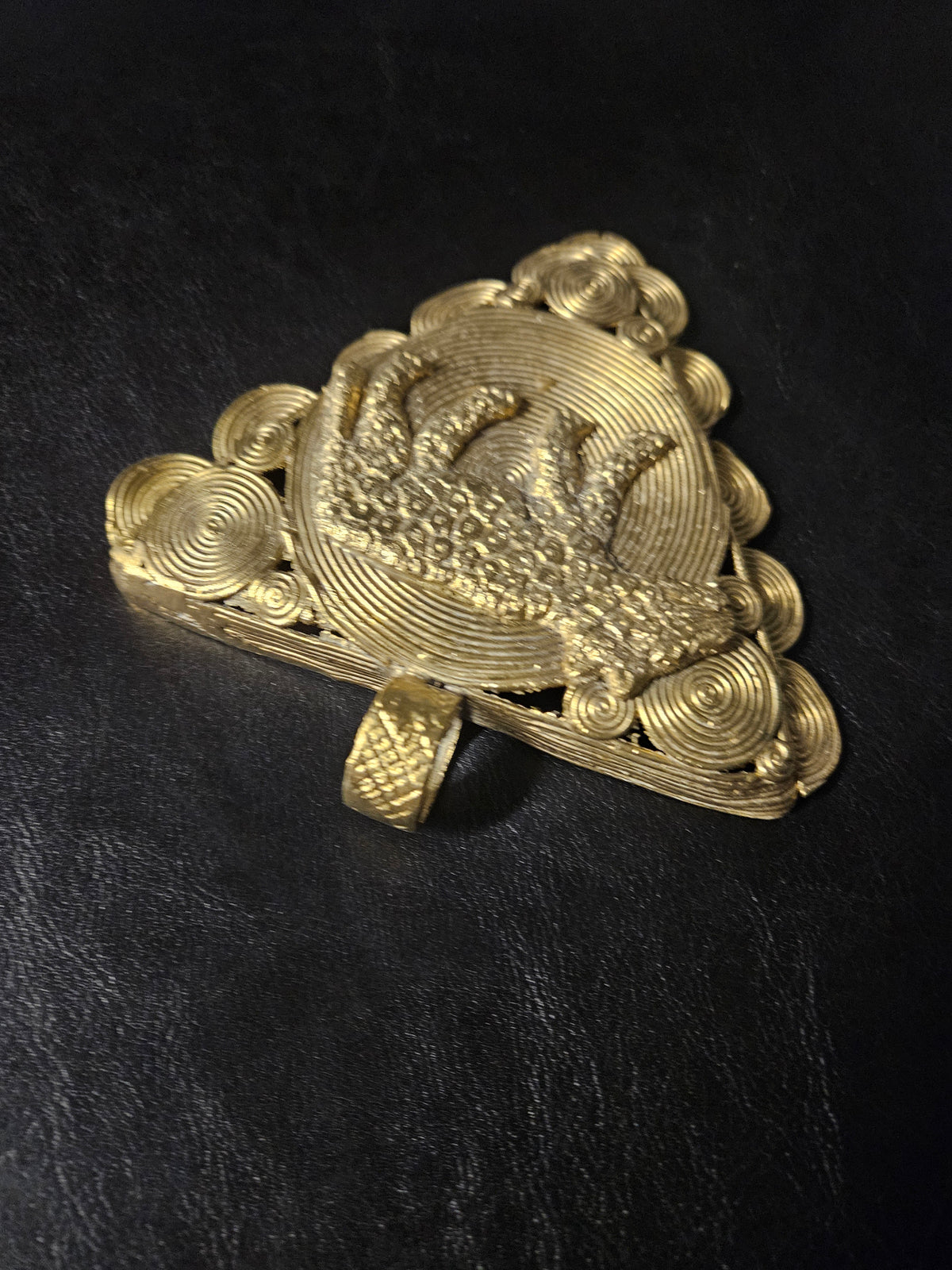 African Brass Tiger Pendant with Adinkrahene Symbol – Ghana