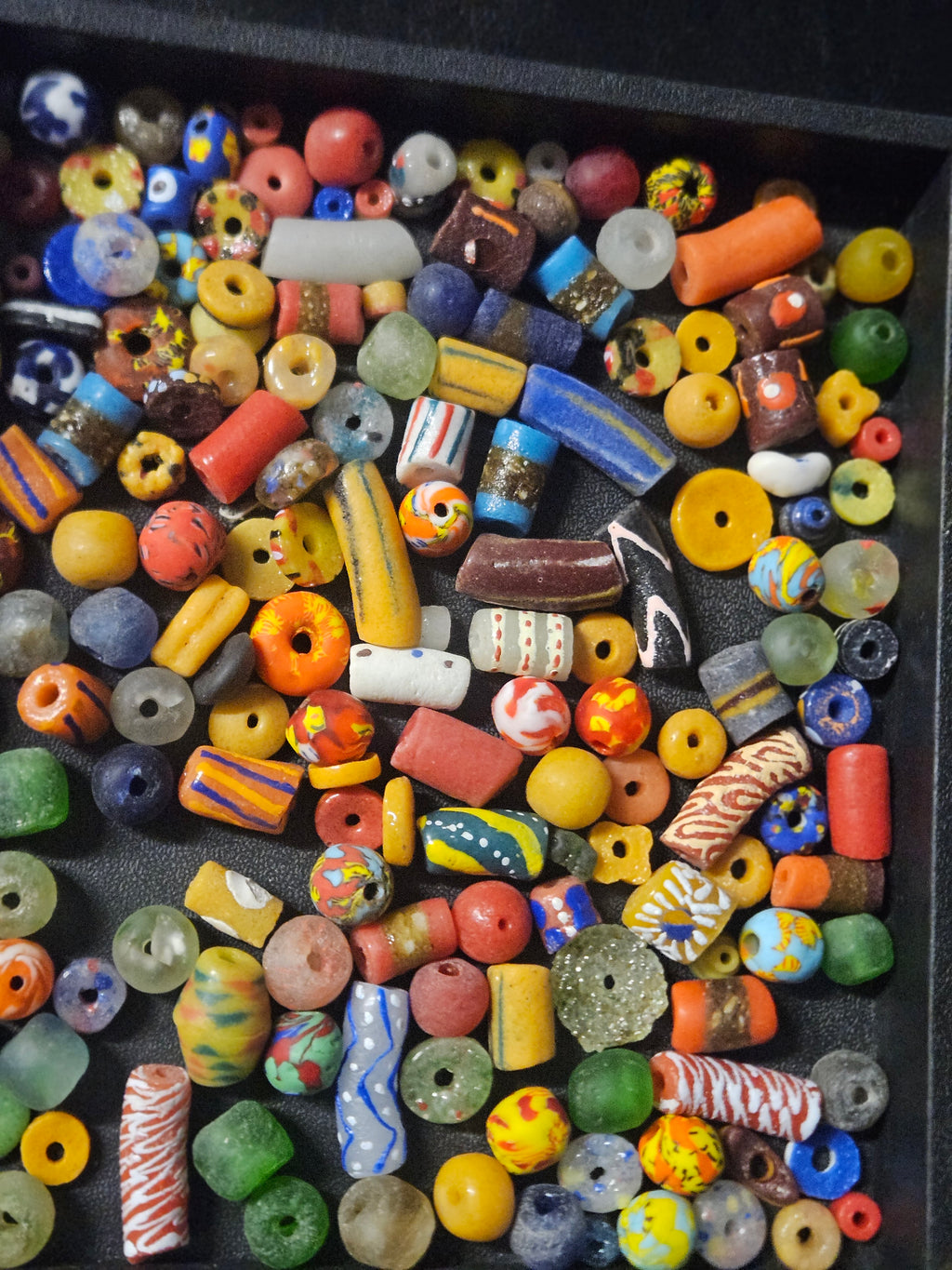 Krobo Glass Bead Studio Sampler – Mixed African Beads from Ghana