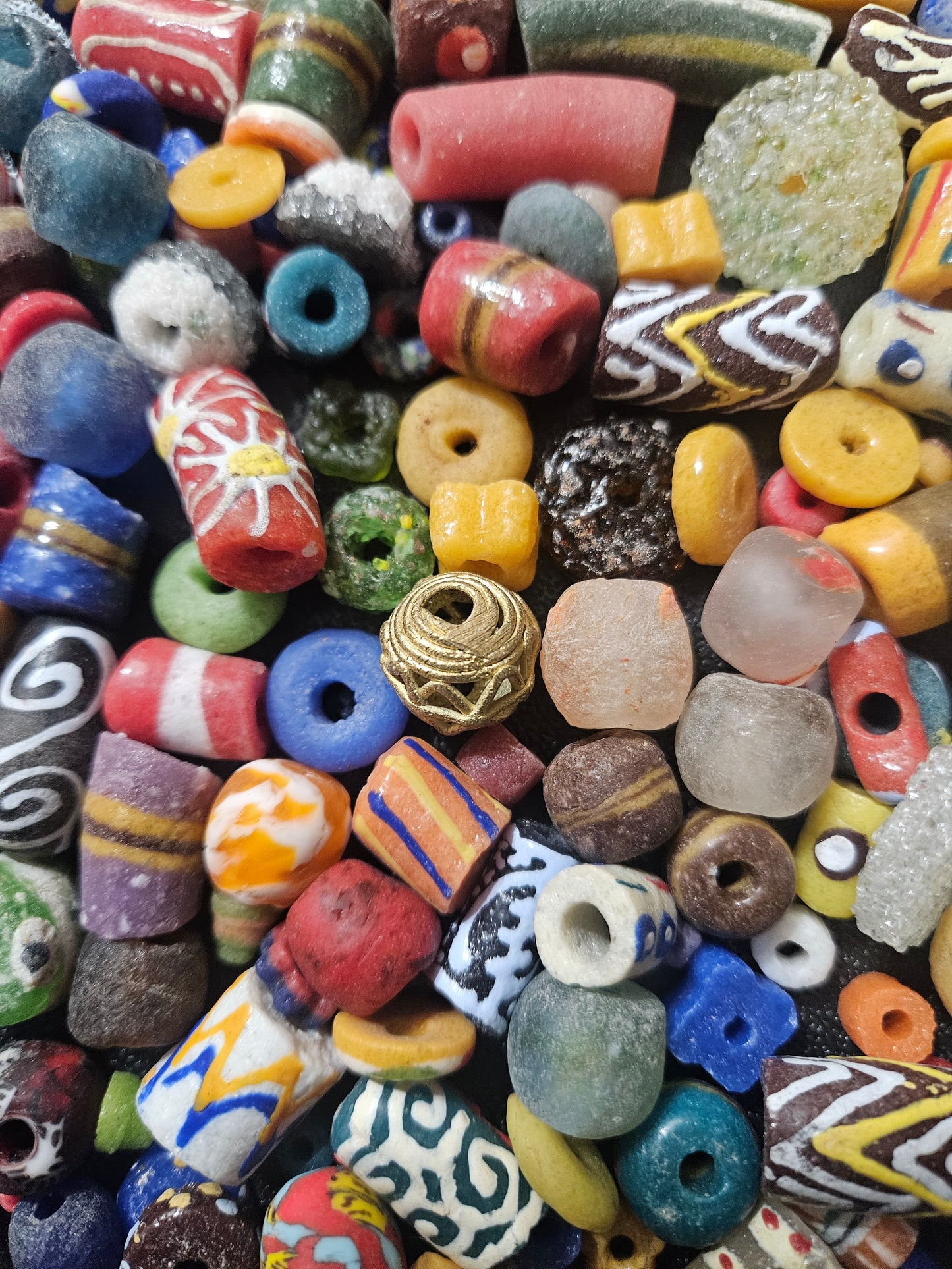 Ghana Krobo Beads – 1 Cup Assorted African Recycled Glass Beads for Jewelry Making & DIY (160+ Beads, 1lb)