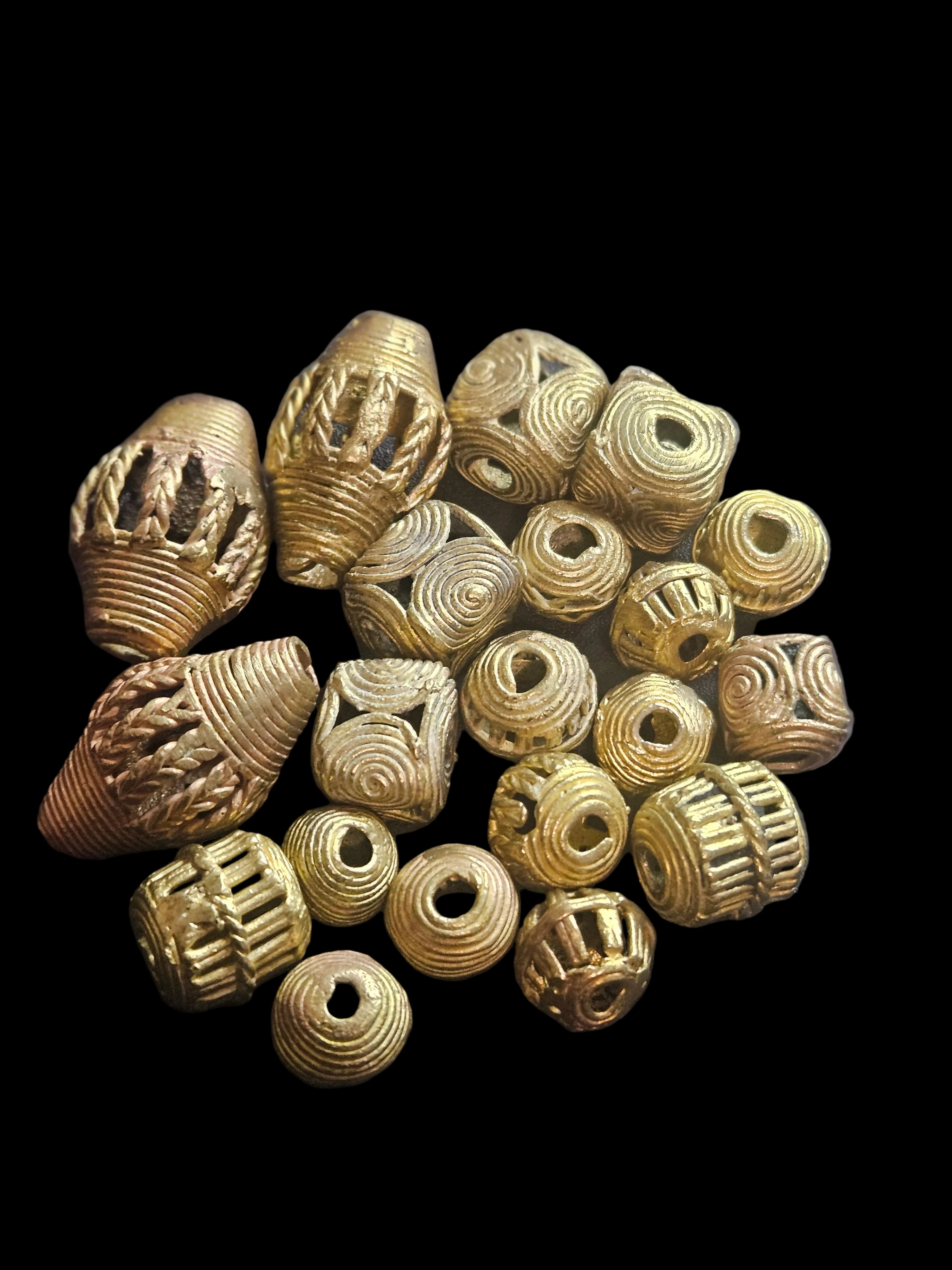 Ashanti Brass Beads – Traditional Pattern