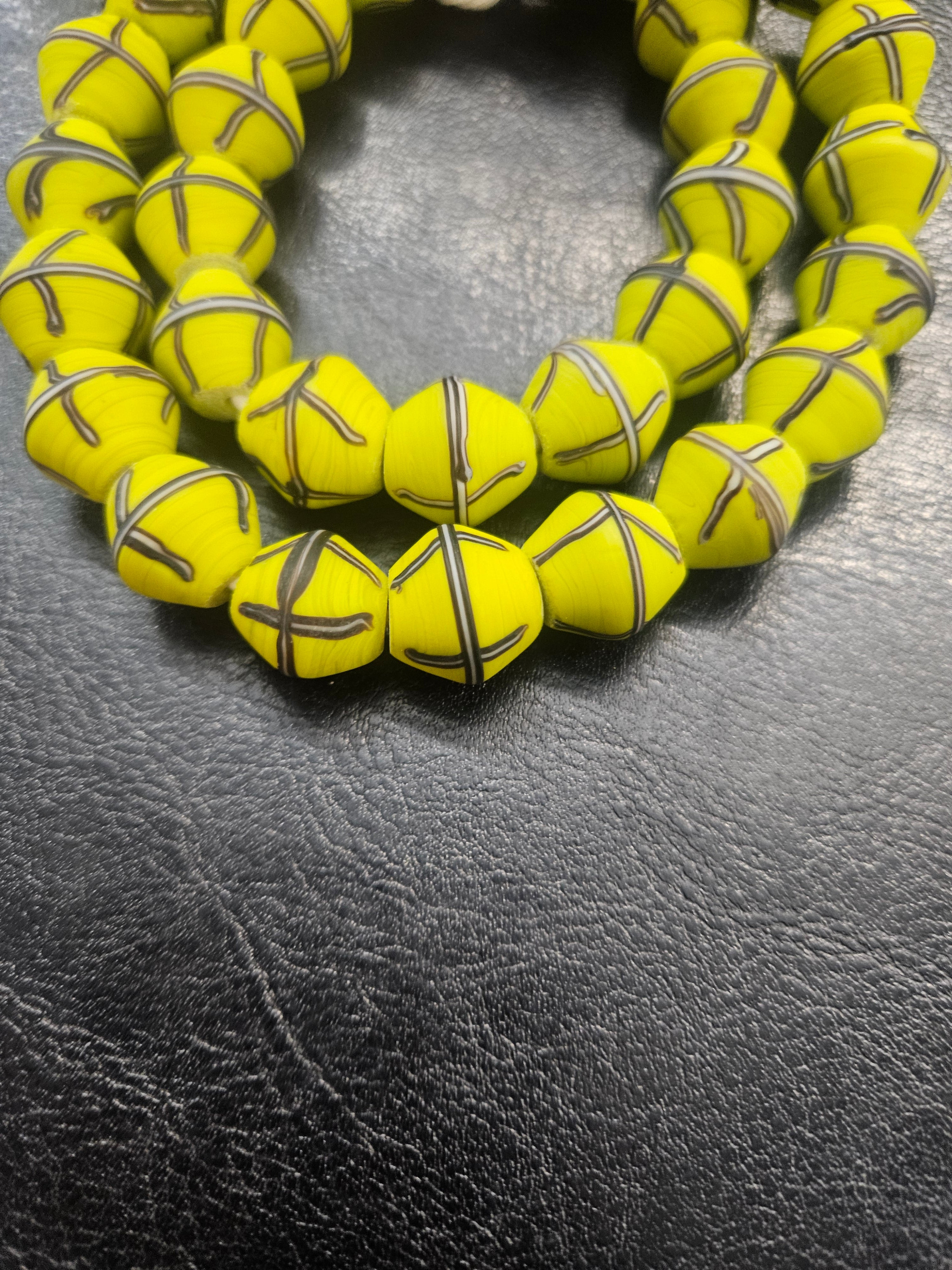 Yellow & Black Cross Trade Beads – 13.5 × 14.5mm