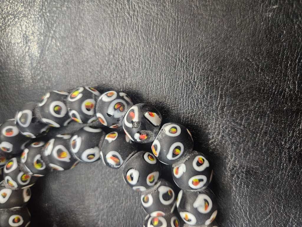 Designer Eye Trade Beads – Black, White & Multicolor 37–38 Beads
