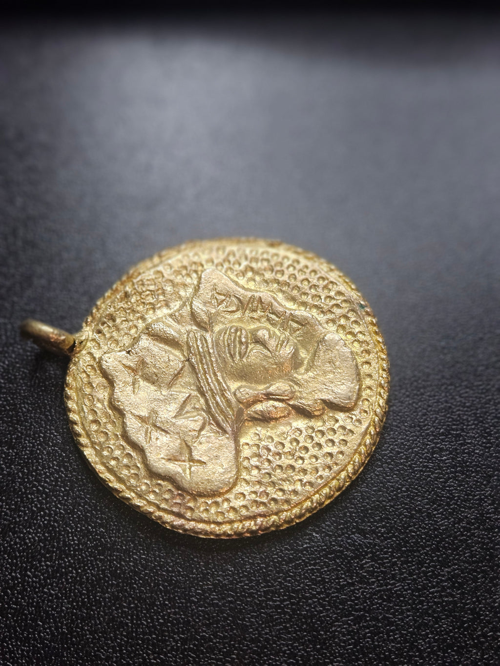 Ashanti Brass Africa Face Pendant – Handcrafted Ghanaian Heritage Symbol