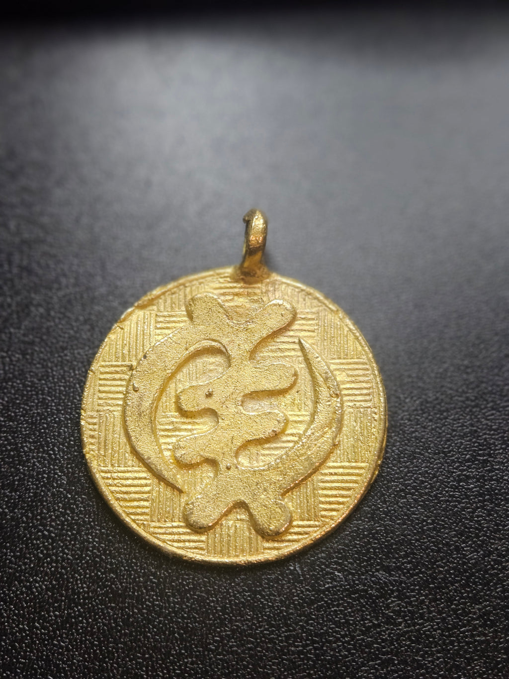 Ashanti Brass Gye Nyame Pendant – Handcrafted Ghanaian Adinkra Symbol