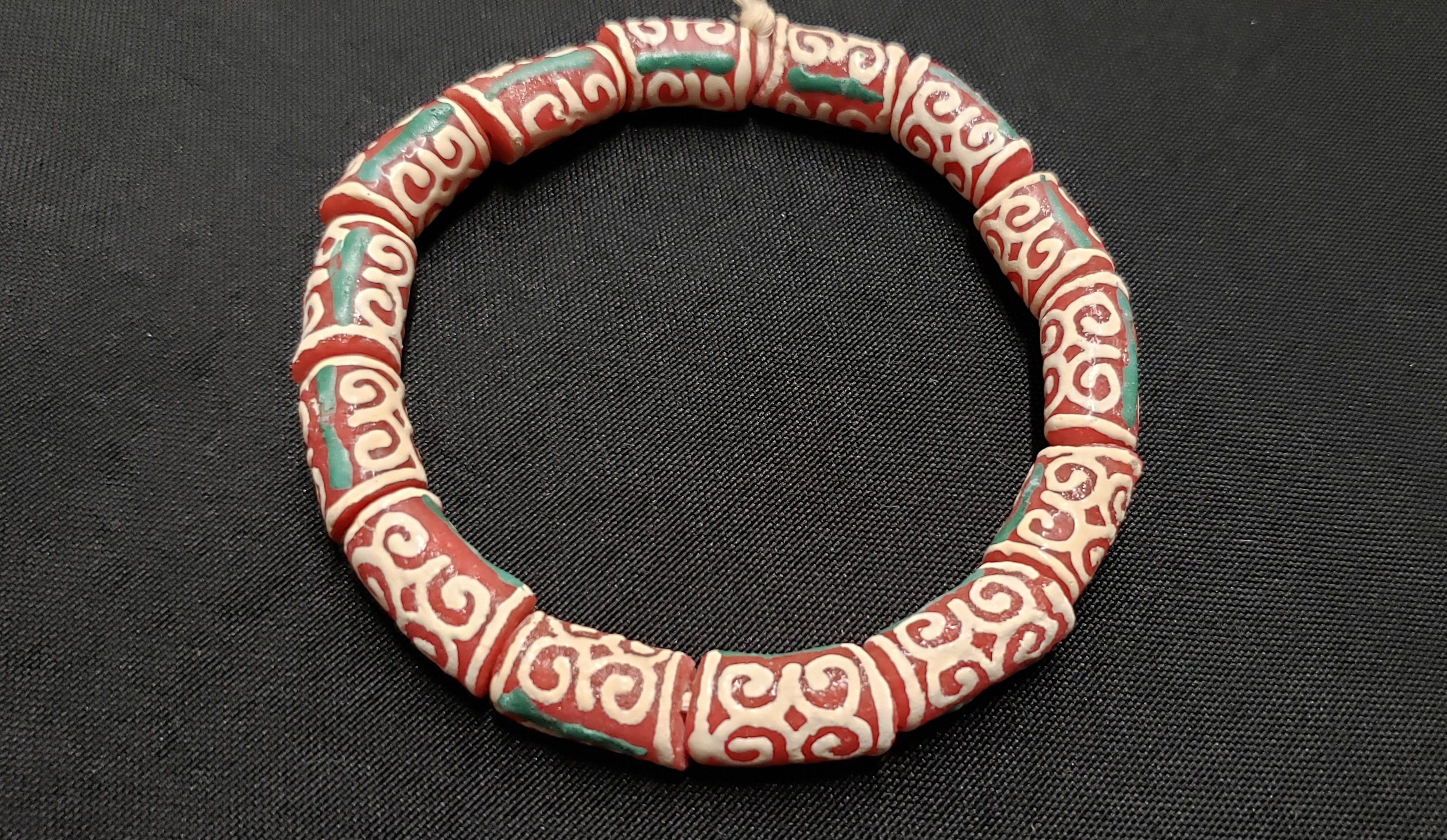 Adinkra Glass Beads, 14 Red and Cream Humility and Strength Beads, AAB# 1655 - Aadampo