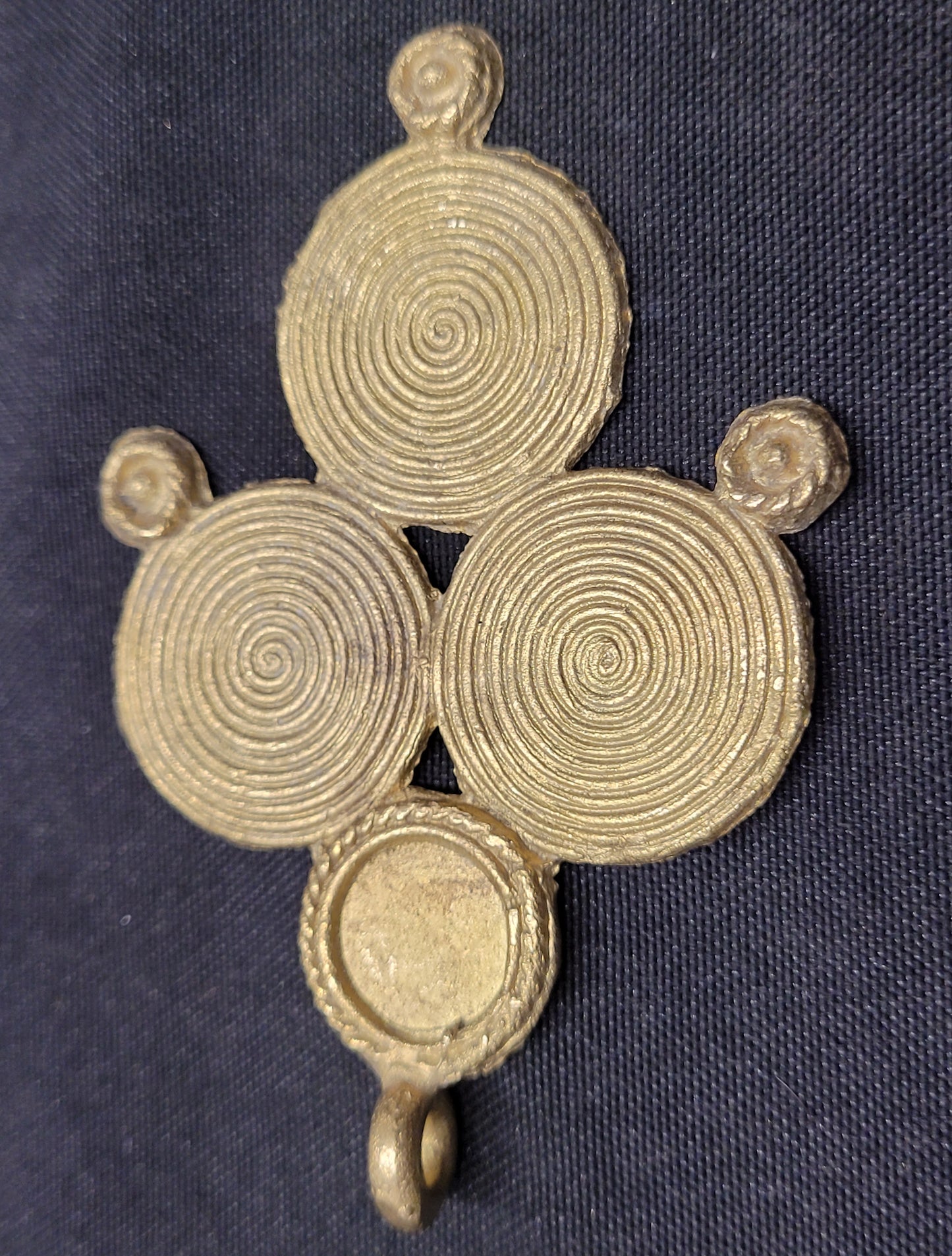 Large African brass pendant - Aadampo