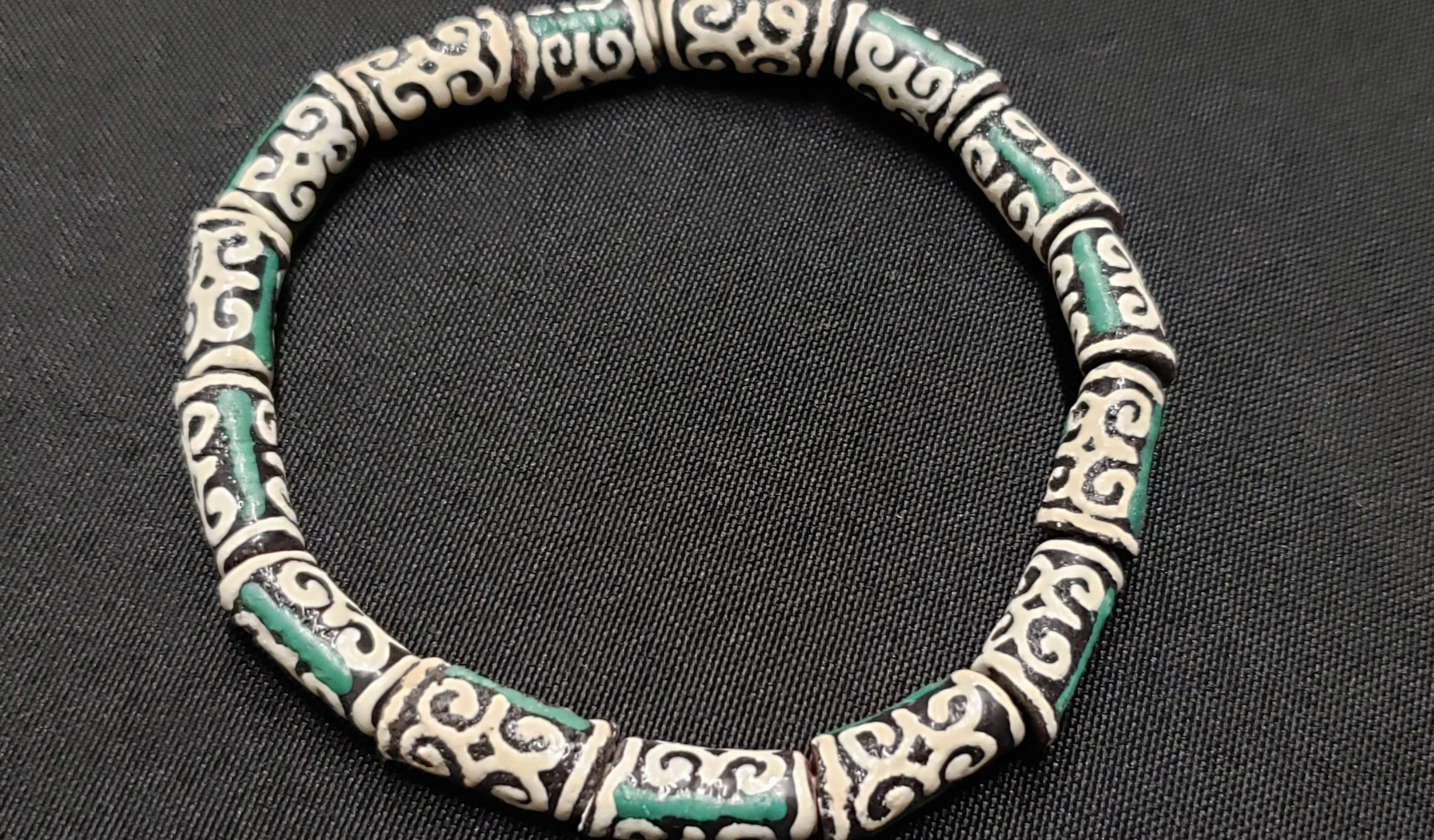 African Beads: 15 Small Adinkra Glass Beads. "Ram Horn"  Meaning Humility and Strength. Ghana Krobo Beads. Green and Cream Beads - Aadampo