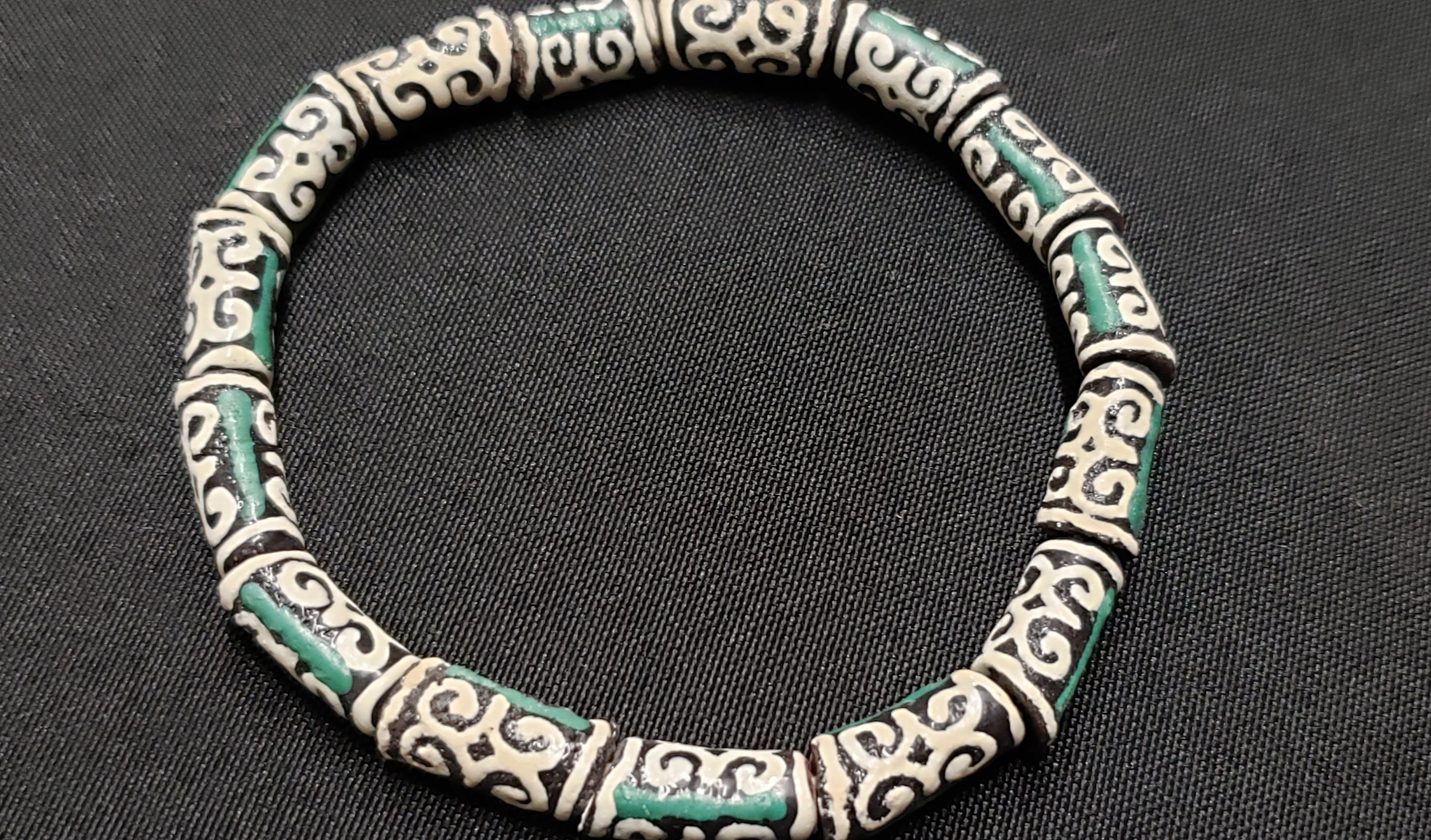 African Beads: 15 Small Adinkra Glass Beads. "Ram Horn"  Meaning Humility and Strength. Ghana Krobo Beads. Green and Cream Beads - Aadampo